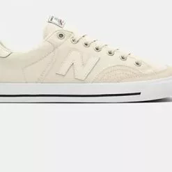 New Balance Numeric Numeric 212 White With Red